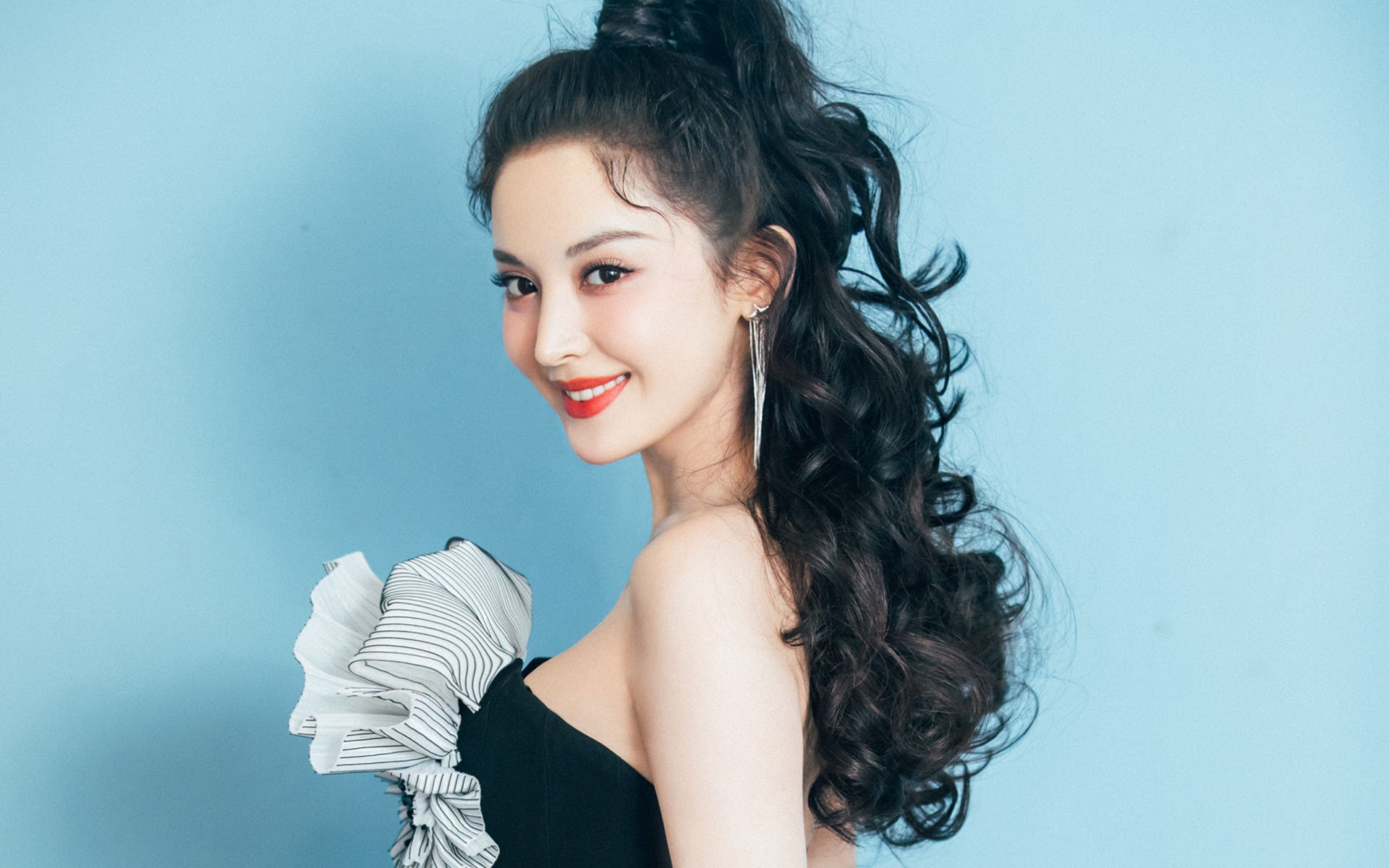 国家队欧国联连胜在握,追逐欧锦赛荣耀之路,欧国联国家联赛2020