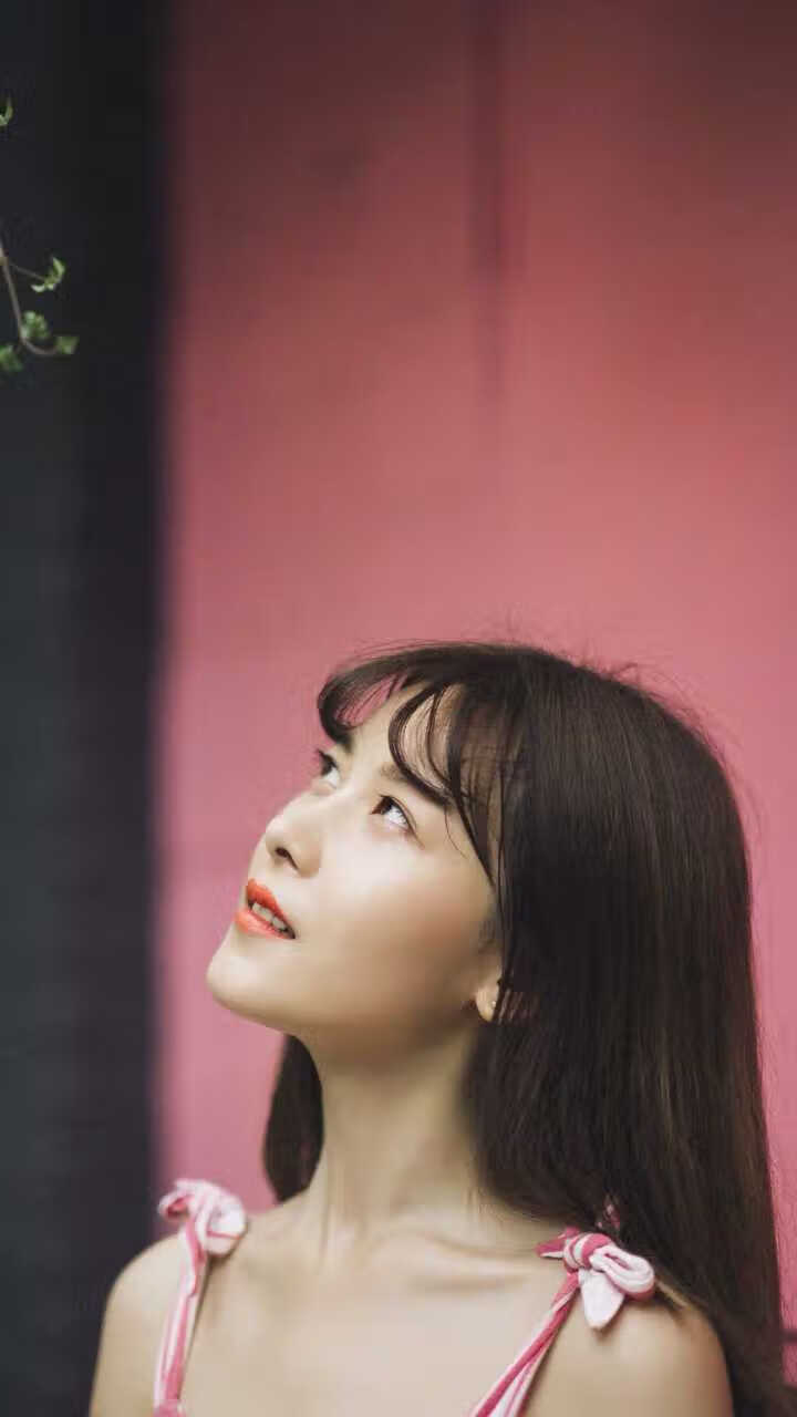 开云官网-德国女子团体追逐赛选手在决赛中获得铜牌，德国女子单打