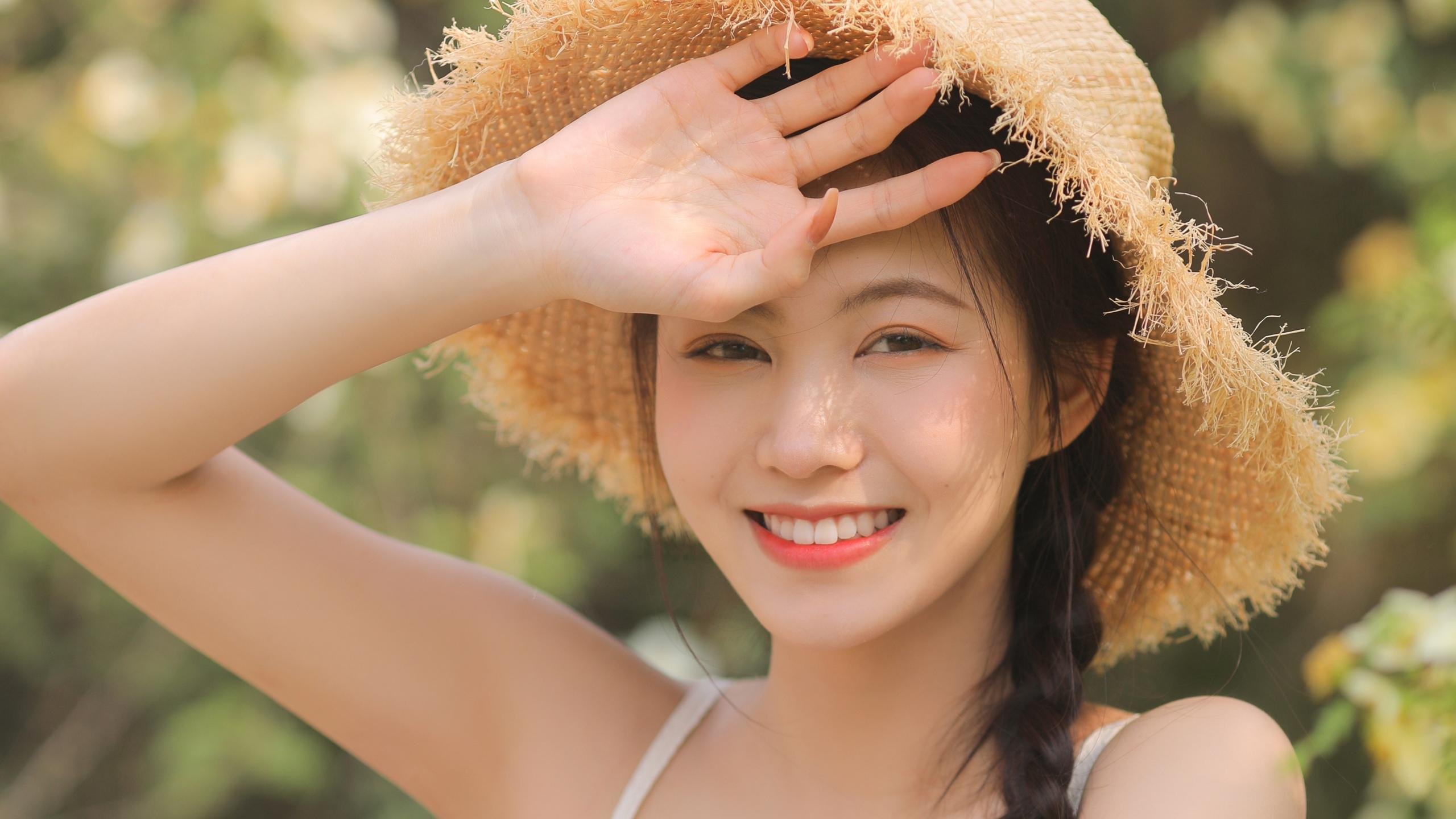 跳水高台项目波兰完成高难动作,高台跳水极限